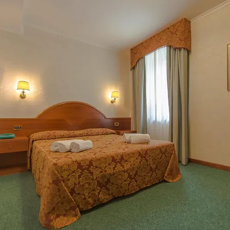 Columbus Sul Hotel Bolsena